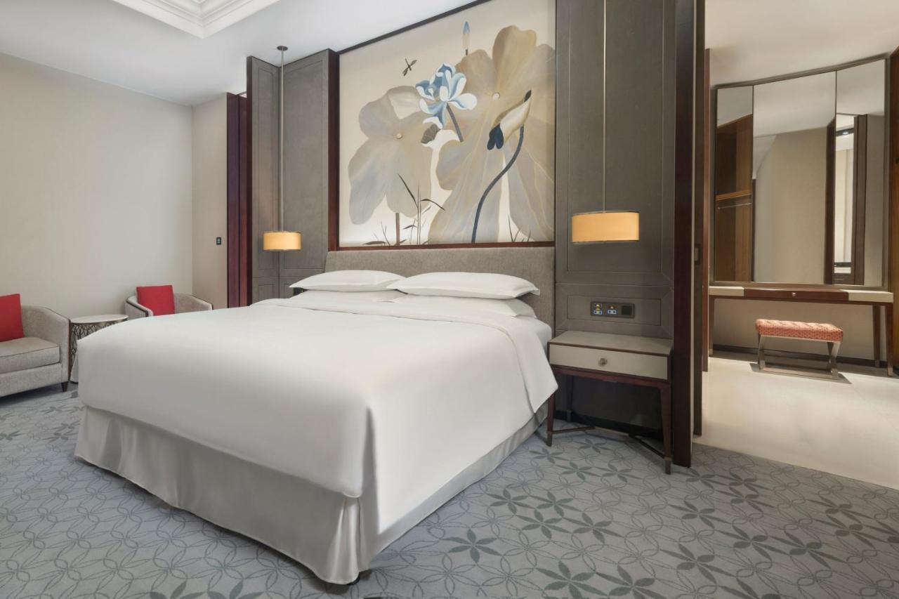 Sheraton Shanghai Jiading Hotel Dış mekan fotoğraf