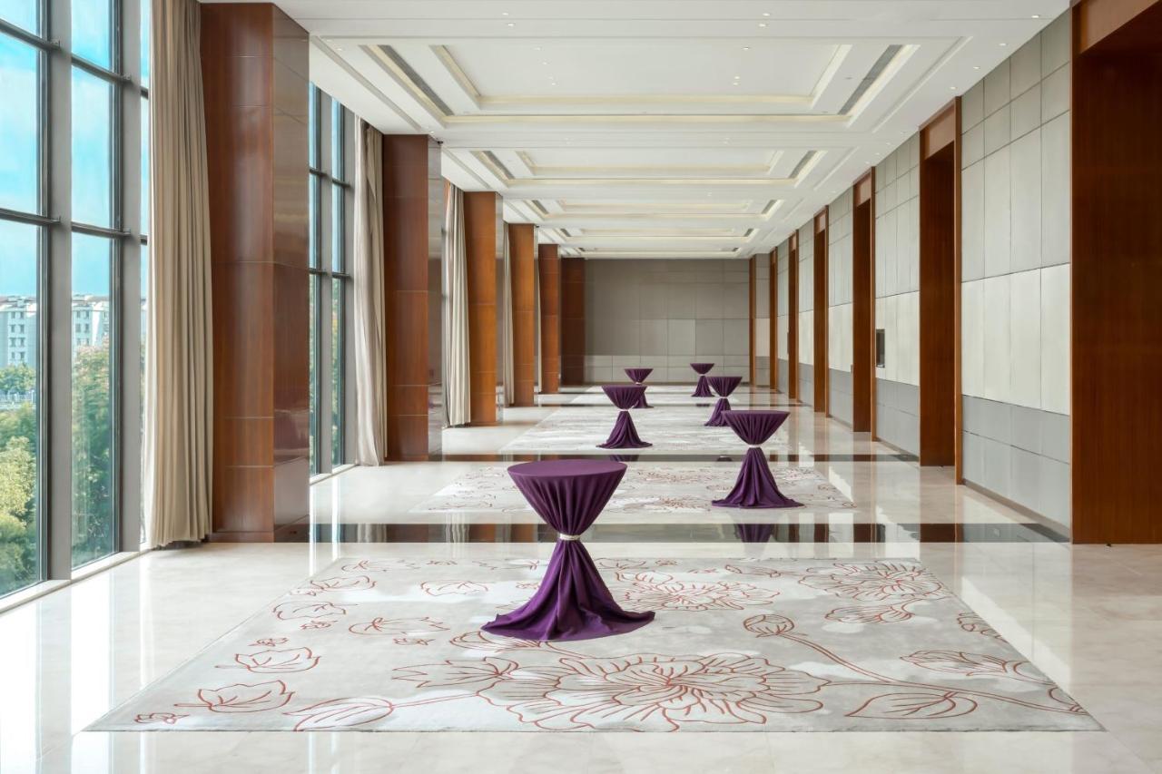 Sheraton Shanghai Jiading Hotel Dış mekan fotoğraf